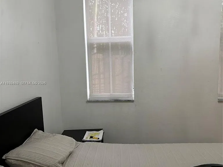 10788 NW 74th Ln — Photo 7
