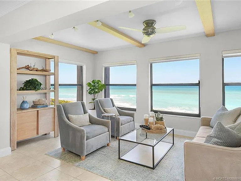 1289 NE Ocean Blvd #11 — Photo 21