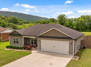 3212 Parker Ln, Chattanooga, TN 37419