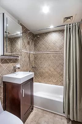 4th image of 316 W 83rd St APT 1A