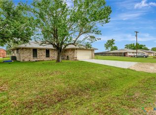 401 Viking St, Victoria, TX 77905