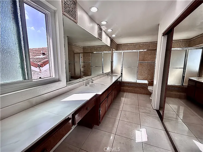 10 Bluff Point Cir — Photo 29