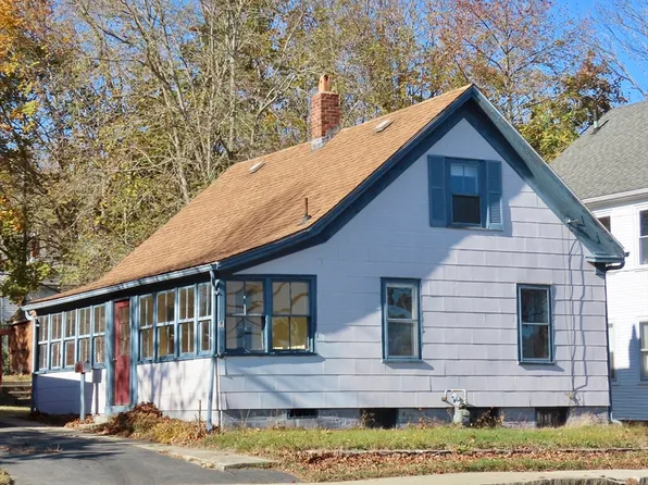 61 South St, Plymouth, MA 02360