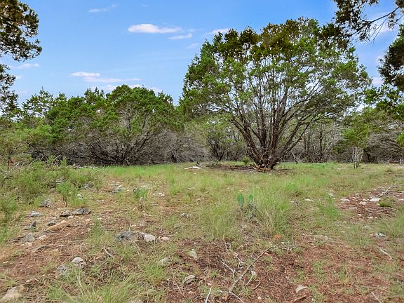 2nd image of 210 Highland Woods
