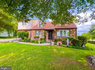 4546 Summit Ln, Bensalem, PA