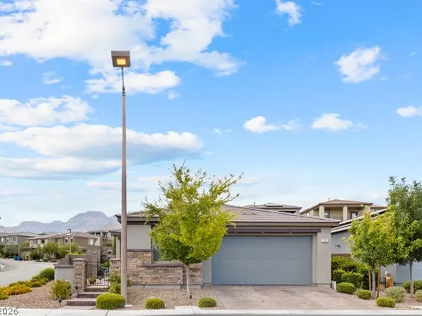 373 Coastal Redwood St, Las Vegas, NV 89138