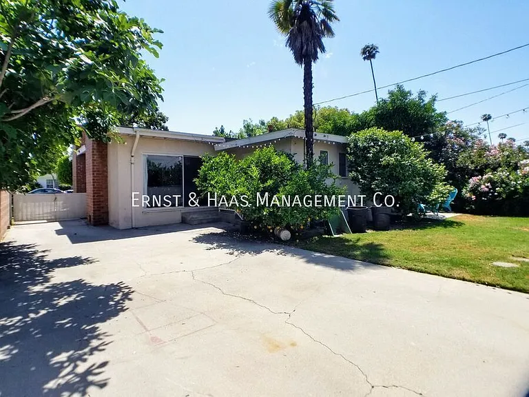 7619 Suva St — Photo 31