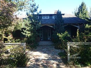 914 22nd Ave E, Seattle, WA 98112