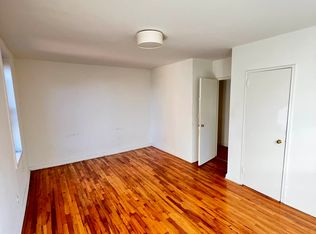 45 Tennis Ct #4Y, Brooklyn, NY 11226