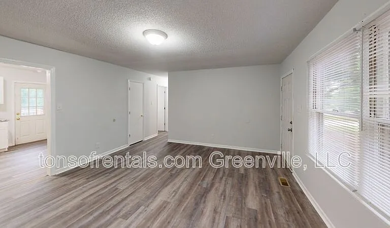 404 Monks Grove Church Rd — Photo 3