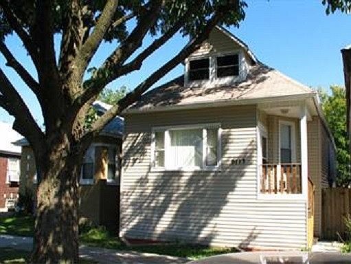 2nd image of 9113 S Blackstone Ave