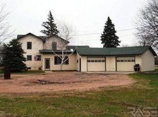 24327 477th Ave, Dell Rapids, SD 57022