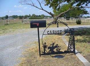 1 Carnes Rd, Burkburnett, TX 76354