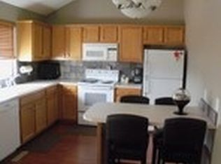 1207 Buckboard Blvd, Papillion, NE 68046