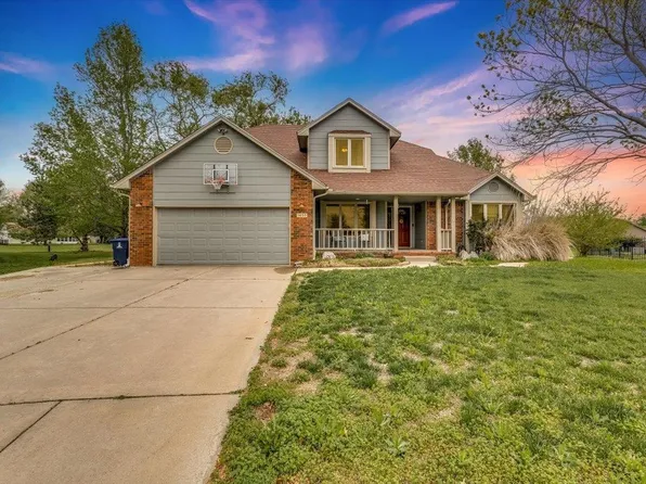 1450 Chelle Ct, El Dorado, KS 67042