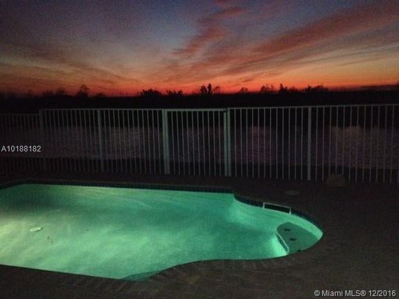 2nd image of 1593 Winterberry Ln