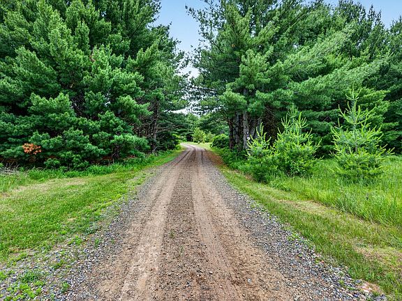 3rd image of 24565 Windorski Rd