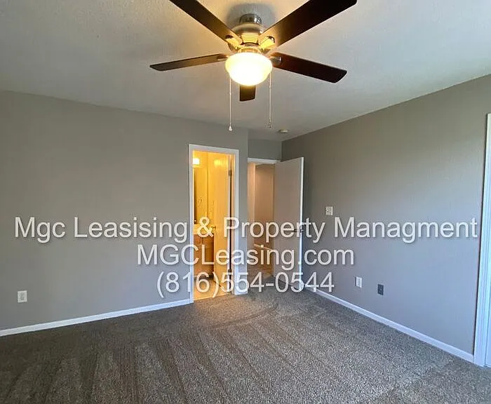 504 SW 5th St — Photo 10