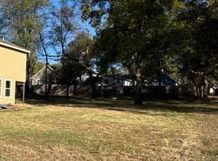 625 E Murray St, Denison, TX 75021