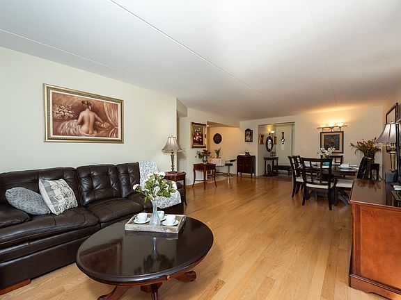 5th image of 5727 W Lawrence Ave APT 205