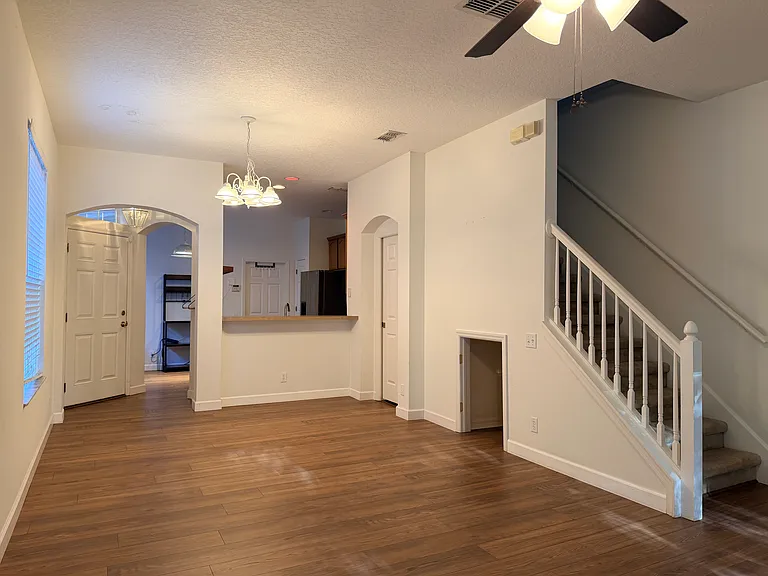 4212 Bismarck Palm Dr — Photo 39