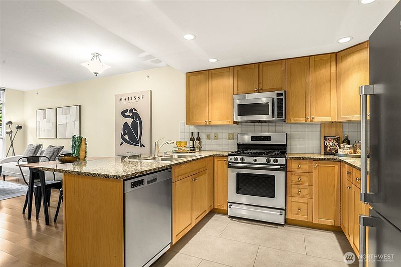 3rd image of 1420 Terry Avenue #304