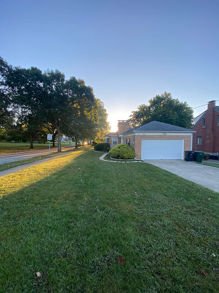 Building Photo - 5622 Vogel Rd