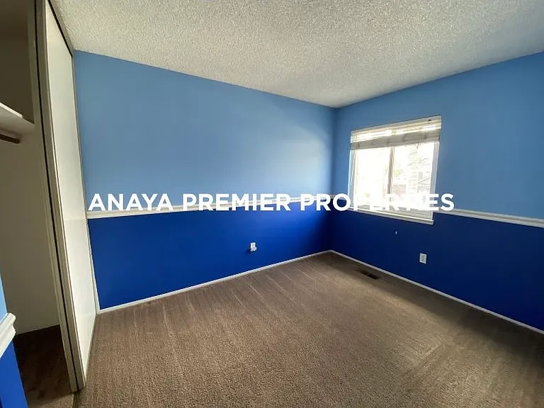 1081 Ofarrell Ct — Photo 13
