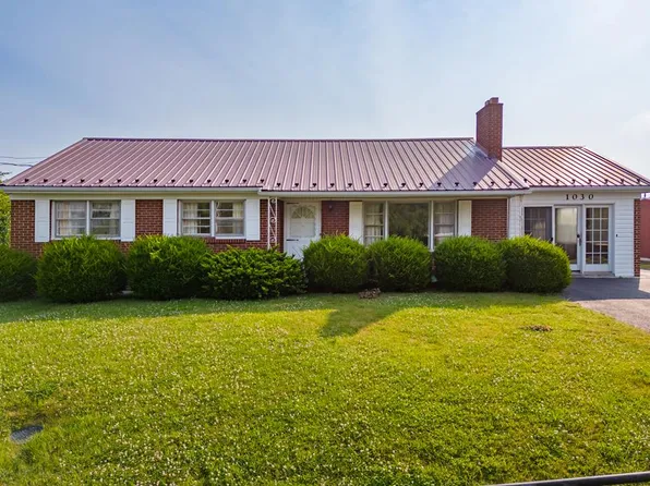 1030 N 5th St, Wytheville, VA 24382