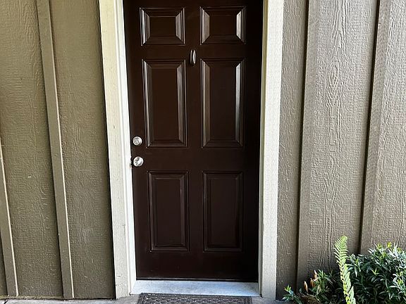 4th image of 3310 E College Way #101