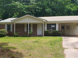 2706 Elm Dr, Meridian, MS 39307