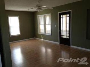 1022 N Gamble St, Mitchell, SD 57301