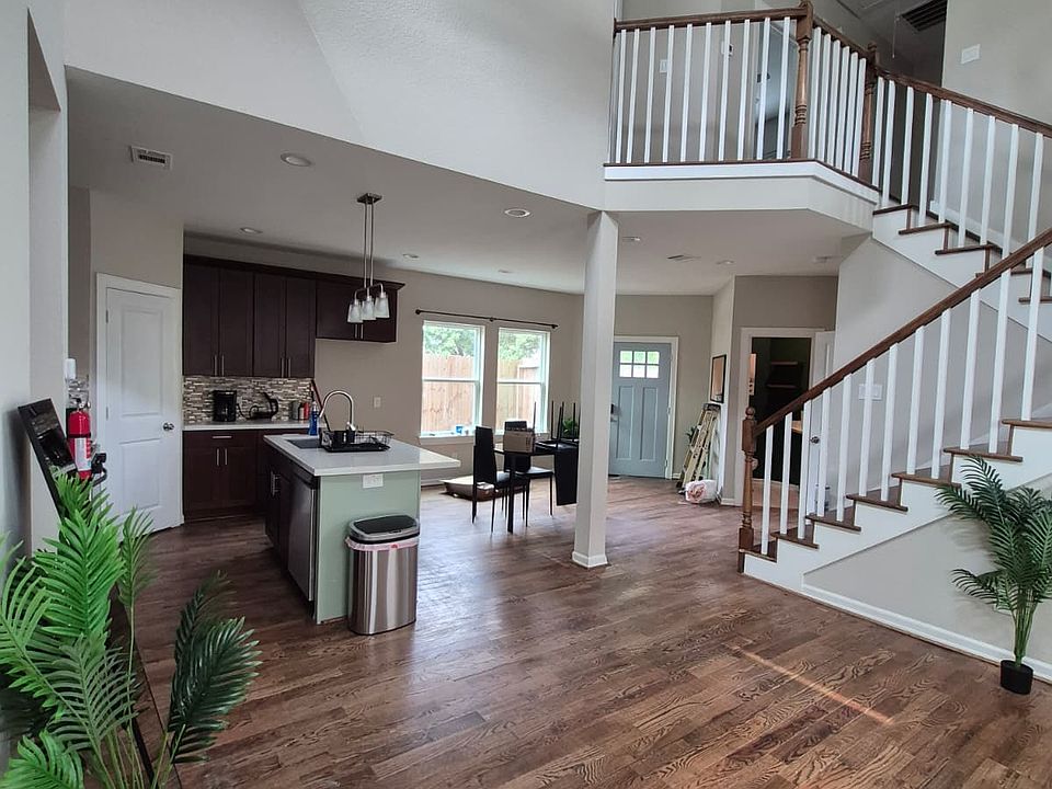 1st image of 7517 Sandle St #1