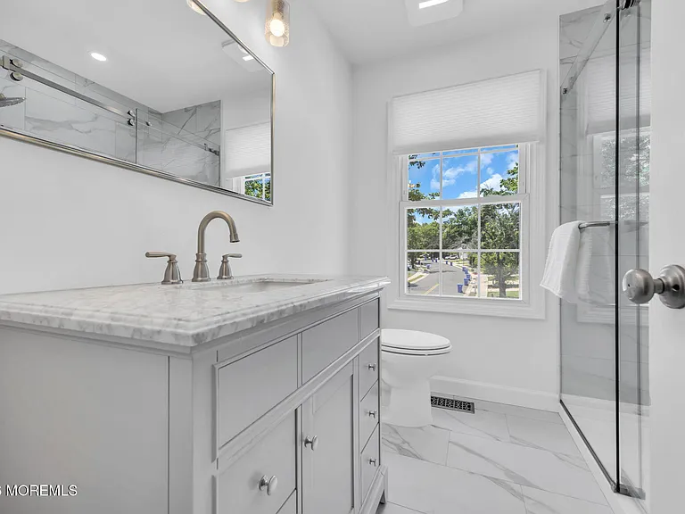 86 Holly Dr — Photo 15
