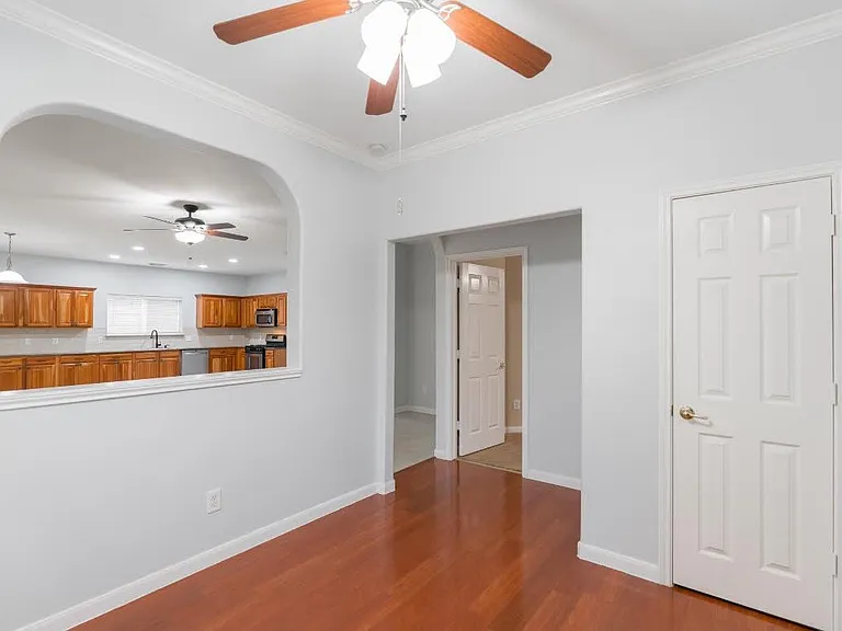 3223 Legends Creek Dr — Photo 12