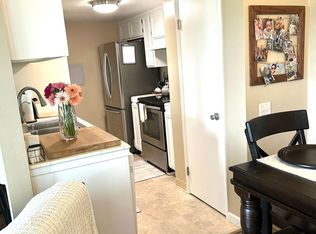 5946 Via Real APT 2, Carpinteria, CA 93013