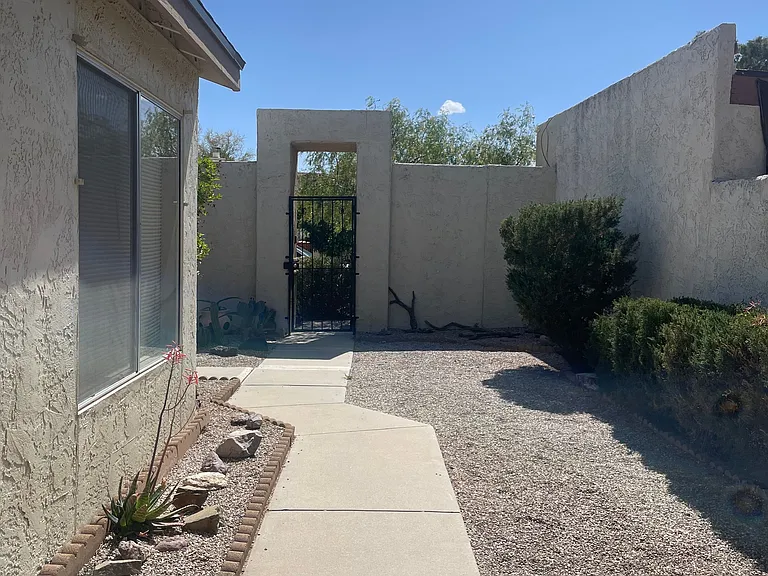2770 W Daffodil Pl — Photo 5