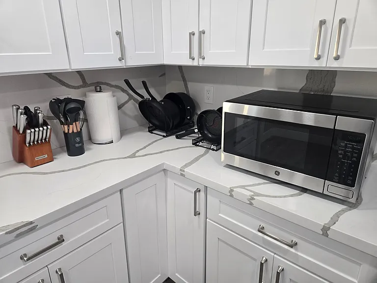 S Willow Dr — Photo 6