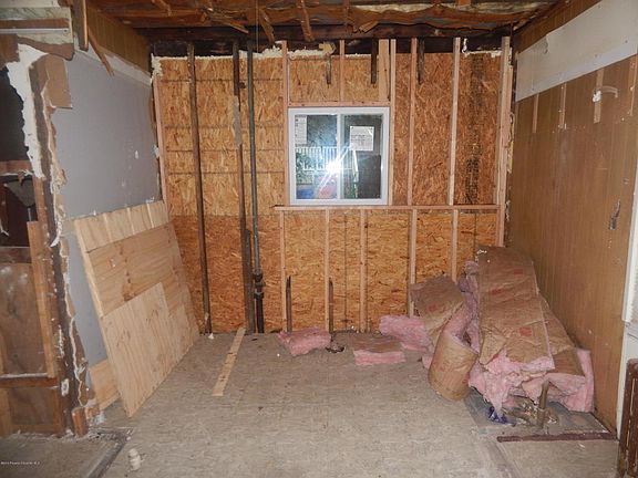 5th image of 530 N Decker Ct