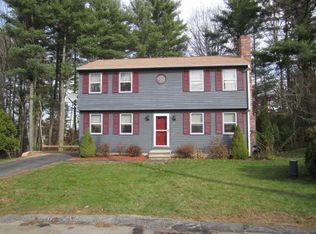 11 Dolphin Cir, Nashua, NH 03062