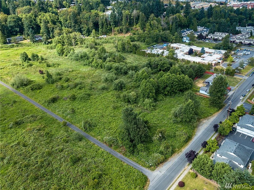 1st image of 1114 12th St SE