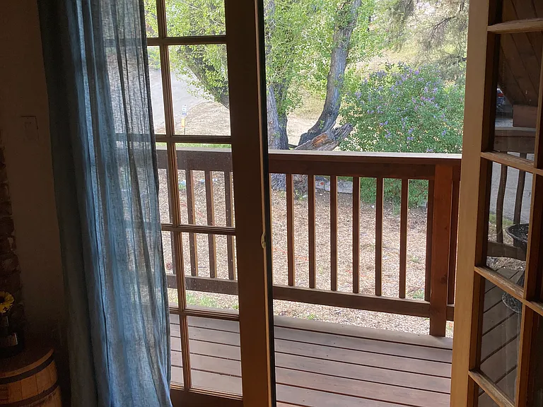 Ivins Dr — Photo 14