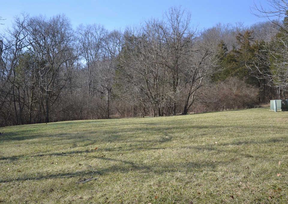 1st image of 203 Orchard Hill Ln