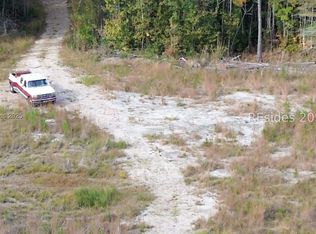 300 Sardis Rd, Ridgeland, SC 29936