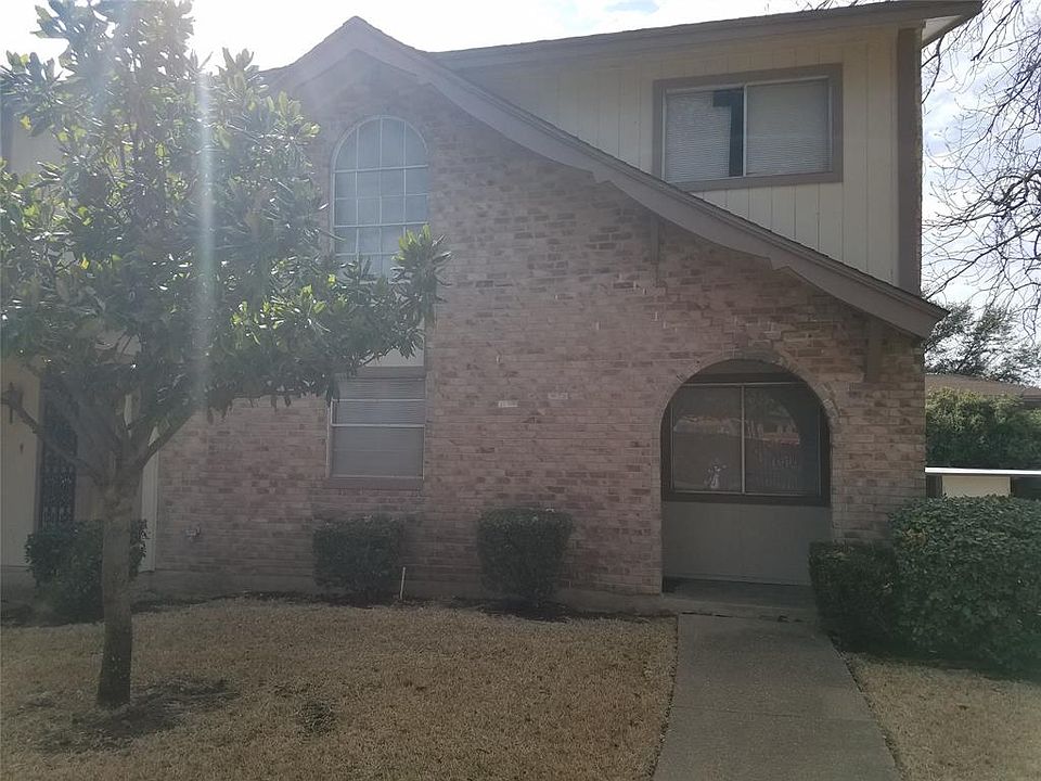 1st image of 2305 Chapel Hill Ln