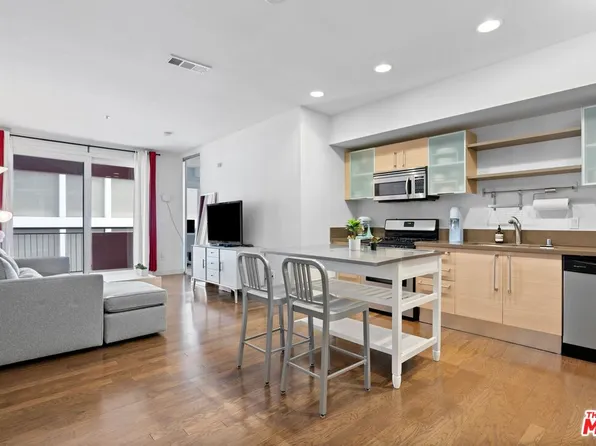 1234 Wilshire Blvd APT 433, Los Angeles, CA 90017