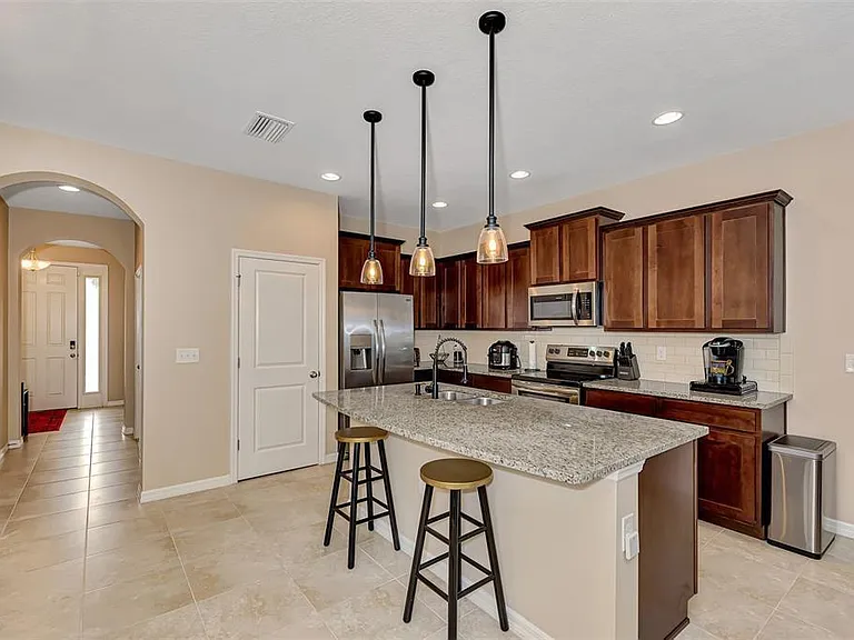 8652 Ice Wine St — Photo 3