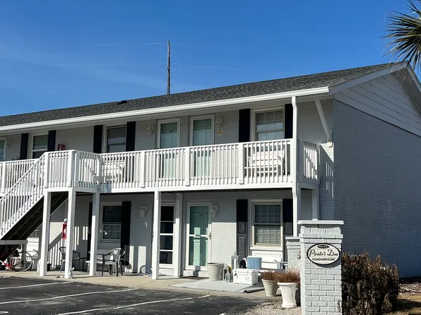 127 Old Causeway Rd #46, Atlantic Beach, NC 28512