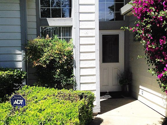 4th image of 4423 Miller Creek Ct