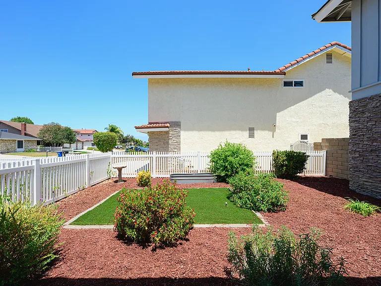 1754 Leaning Pine Dr — Photo 7